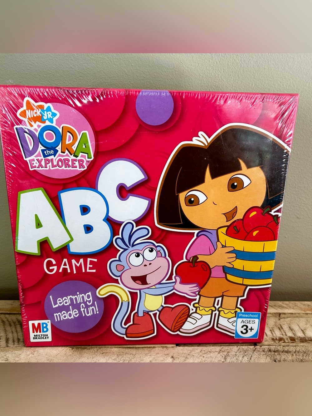 NEW Dora The Explorer ABC Board Game!